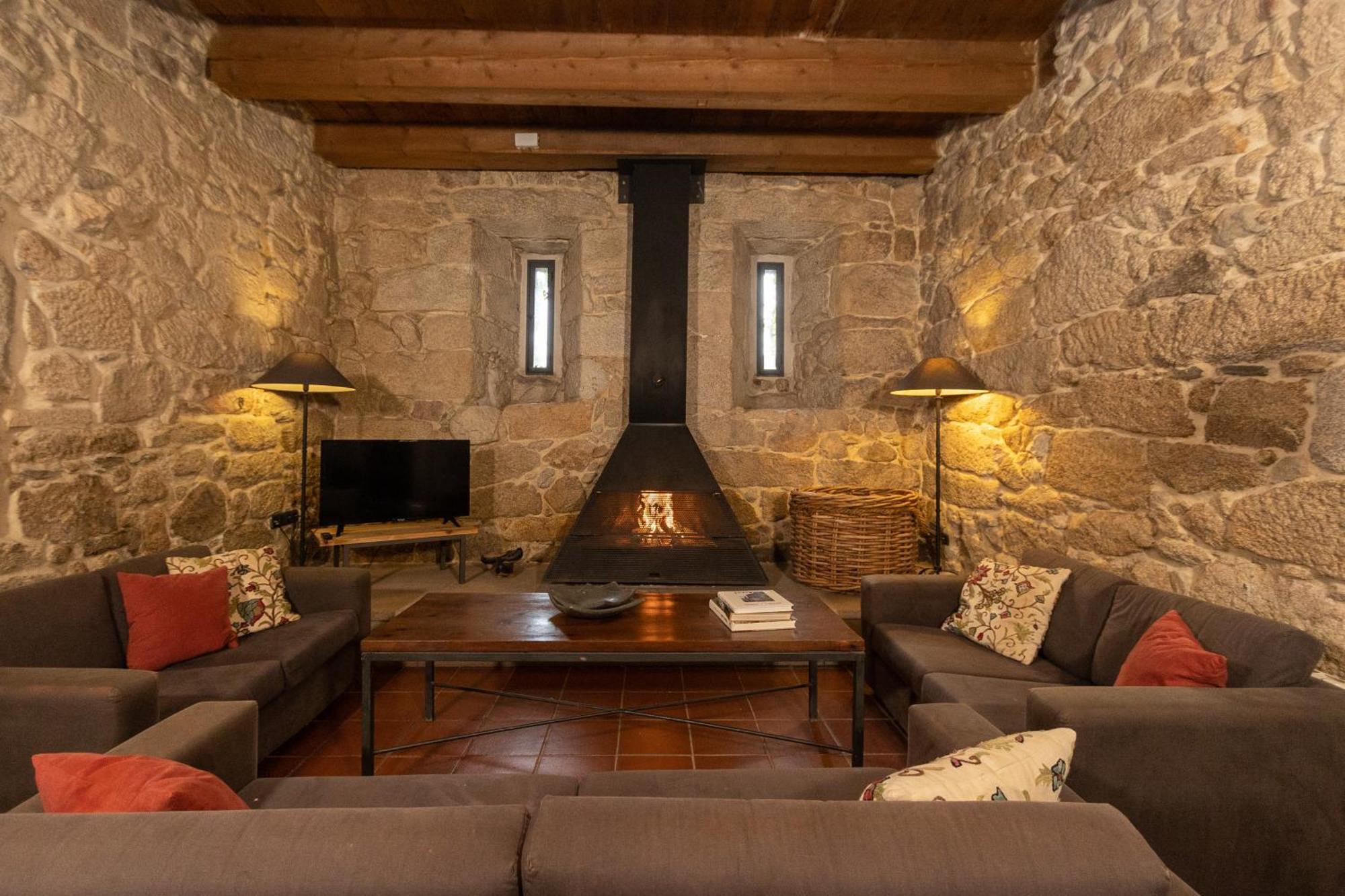 Rectoral De Cobres 1729 Otel San Adrian de Cobres Dış mekan fotoğraf