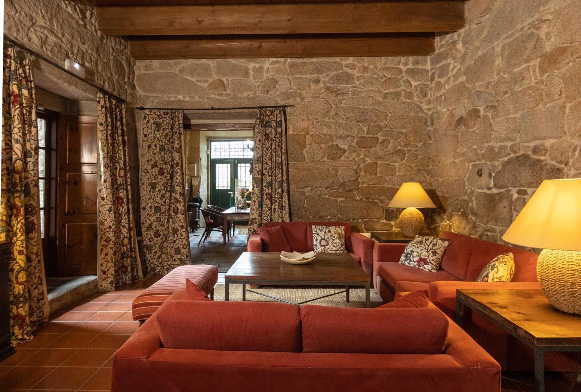 Rectoral De Cobres 1729 Otel San Adrian de Cobres Dış mekan fotoğraf